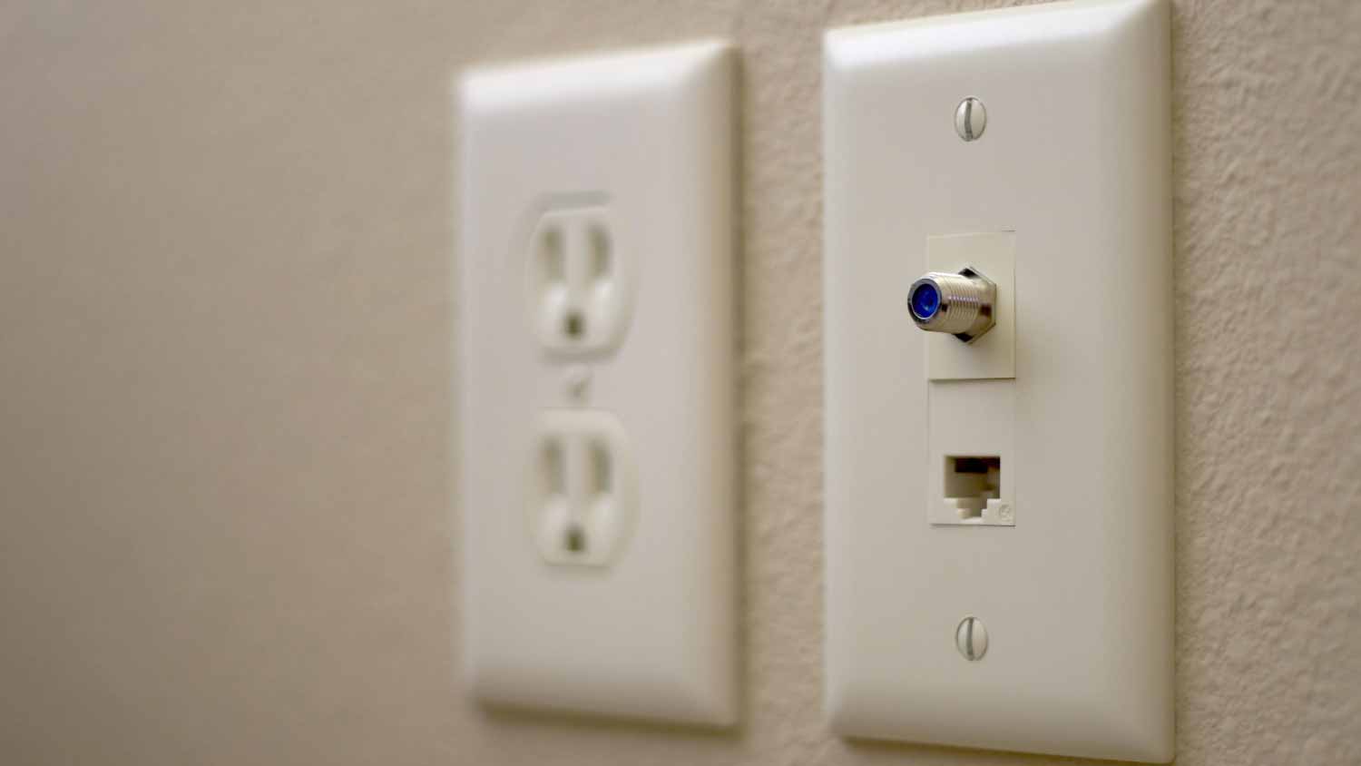 Coax Outlet